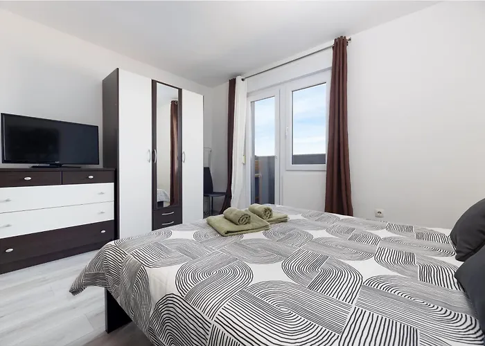 Apartment Kokolo With Sea View